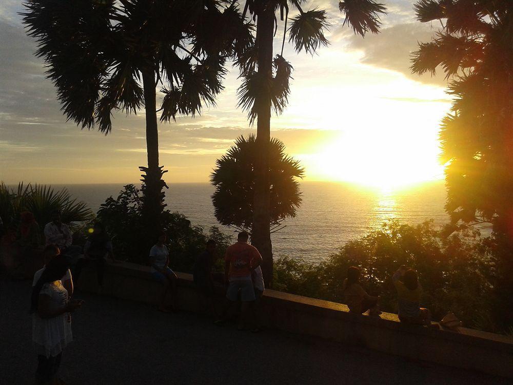 But Different Phuket Boutique Hotel Nai Harn 외부 사진